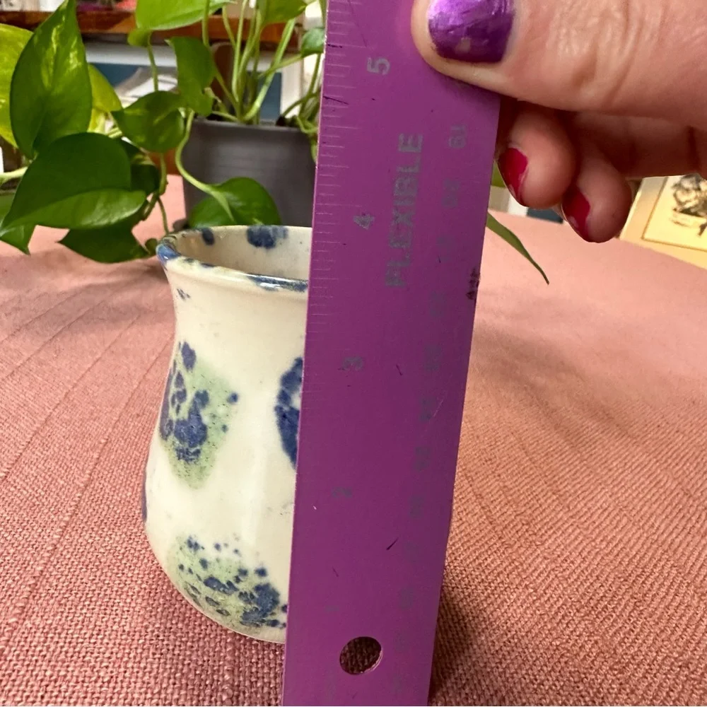 Vintage Webb Connemara Irish Studio Pottery Small Vase or Pen Cup - Picture 6 of 8